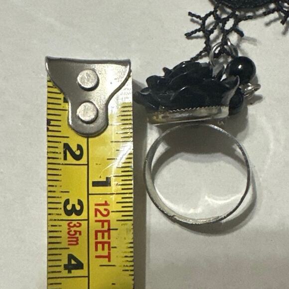 Fingerless Gloves Steampunk Women Bridal Bracelet Ring Set Short Floral Lace NWT - Picture 7 of 9